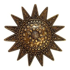 Vintage Ornate Antiqued Goldtone Brassy Domed Sun Brooch